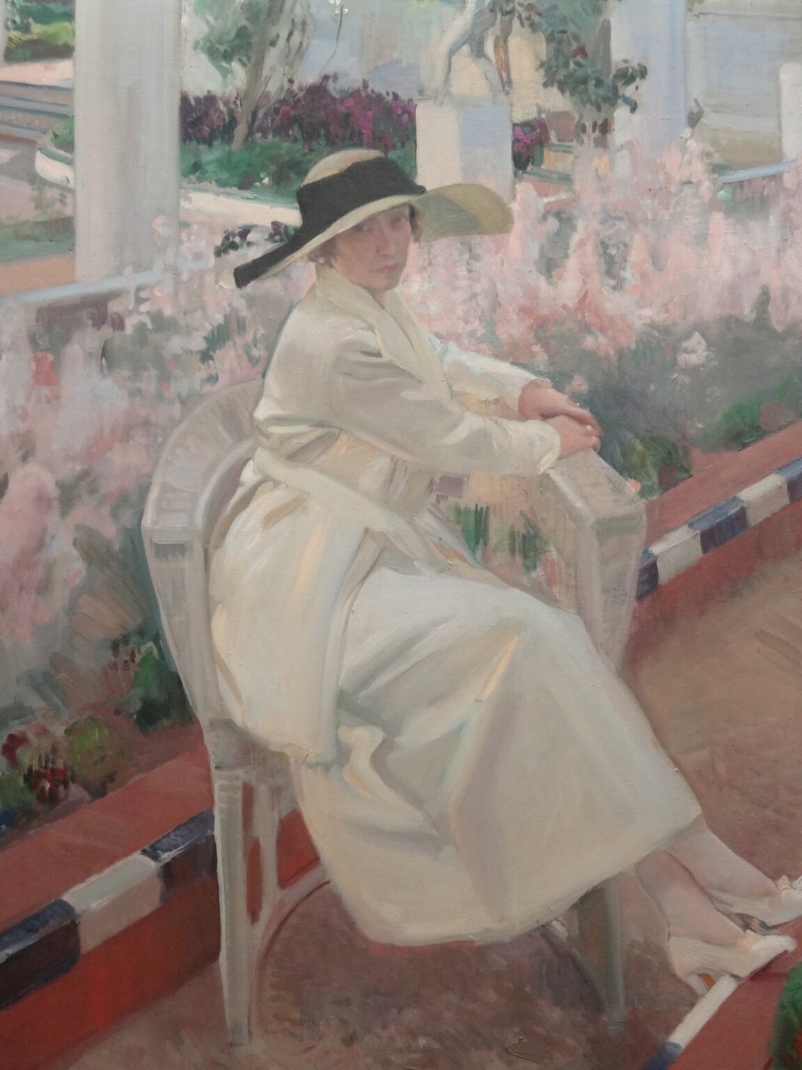 Sorolla Clotilde en el jardin (1919-20)