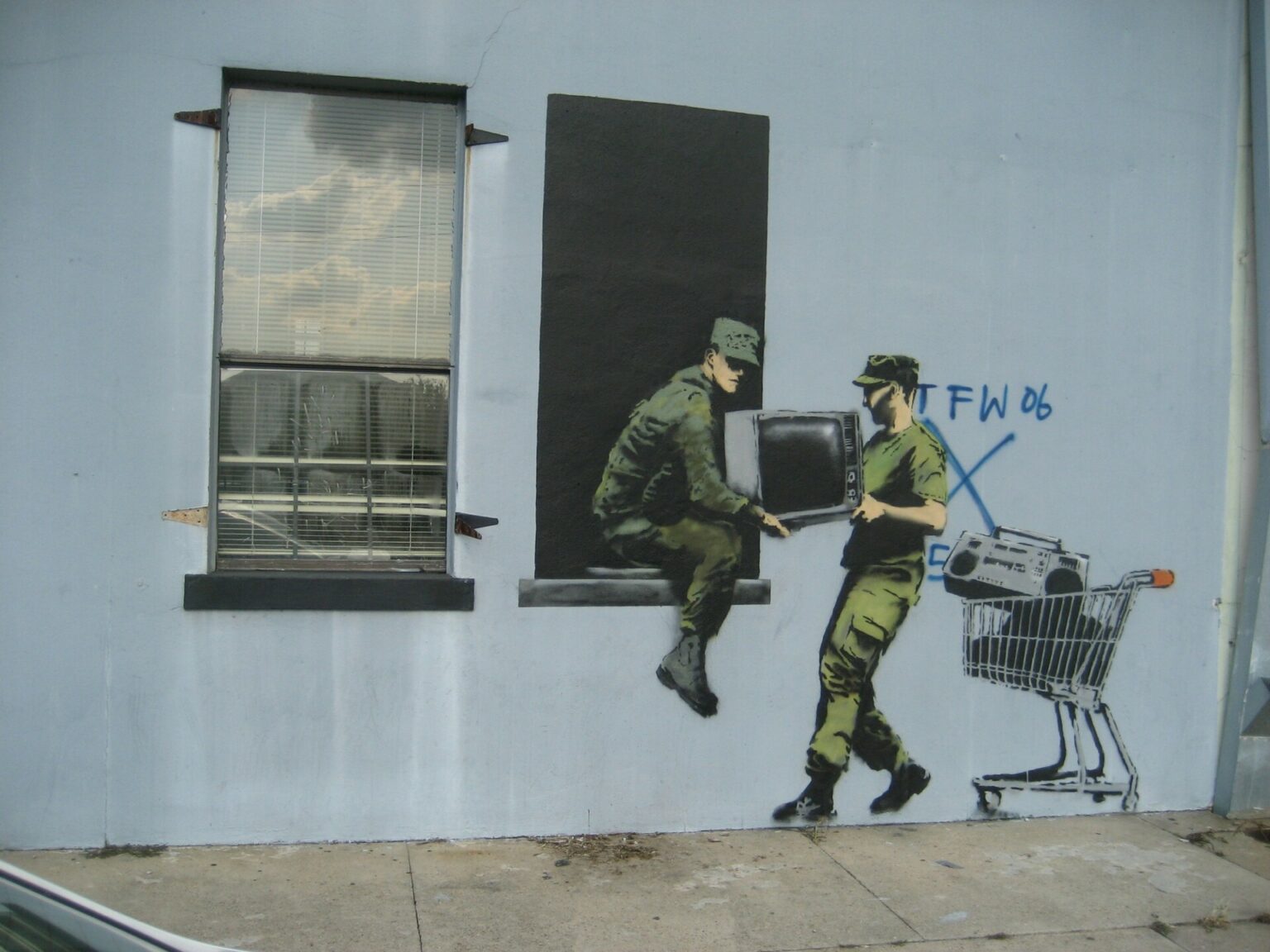 Banksy Looters
