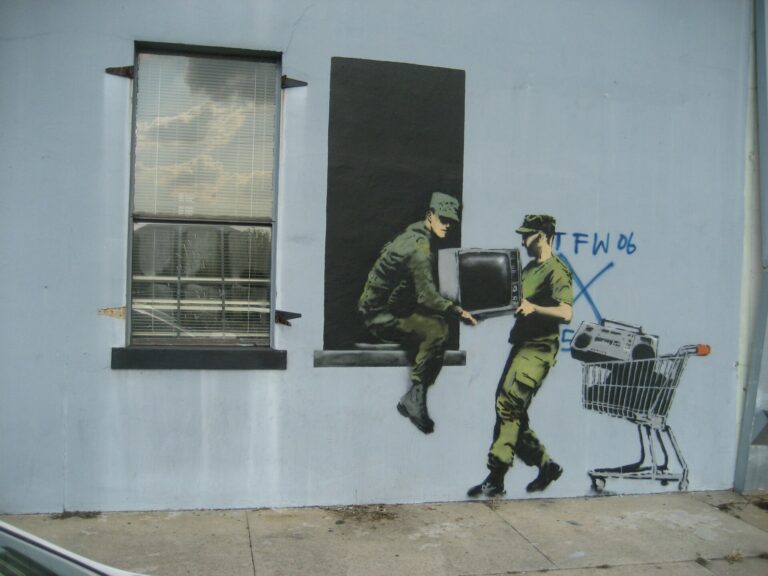 Banksy Looters